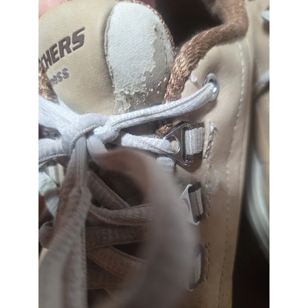 Sketchers Shape Ups Womens Size 7.5 Tan Suede Lace Up Curved Sole Walking Shoe